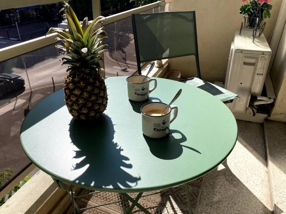 Studio Balcon, Centre Ville, Proximite Plages, Commerces, Restaurants, Musees... Antibes Exterior photo